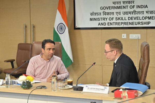 भारत और फिनलैंड ने कौशल विकास, व्यावसायिक शिक्षा और वर्कफोर्स मोबिलिटी में सहयोग बढ़ाने पर चर्चा की