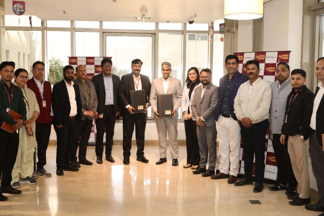 पीएनबी ने ईवी क्रेडिट इकोसिस्टम को मजबूत करने के लिए महिन्द्रा लास्ट माइल मोबिलिटी के साथ एमओयू पर हस्ताक्षर किया
