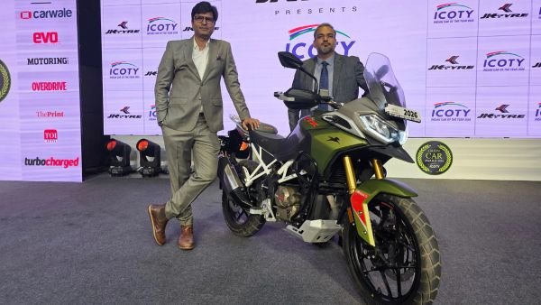 टीवीएस अपाचे आरटीएक्स ने जीता इंडियन मोटरसाइकल ऑफ द ईयर (IMOTY) 2026 का प्रतिष्ठित खिताब