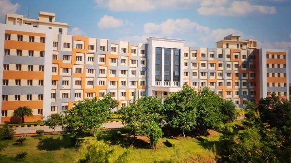 वीआईटी  भोपाल में 2026 बैच के लिए शानदार प्लेसमेंट प्रदर्शन; अब तक का उच्चतम पैकेज 70 लाख रुपये प्रति वर्ष पहुँचा