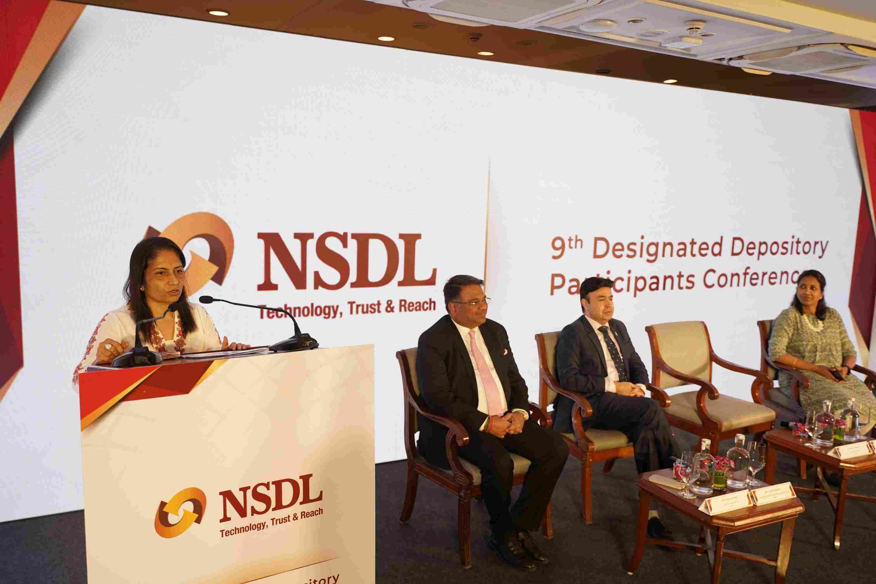 NSDL ने विदेशी निवेशकों के लिए बाज़ार में प्रवेश को आसान बनाने के लिए  नया FPI-FVCI पोर्टल लॉन्च किया