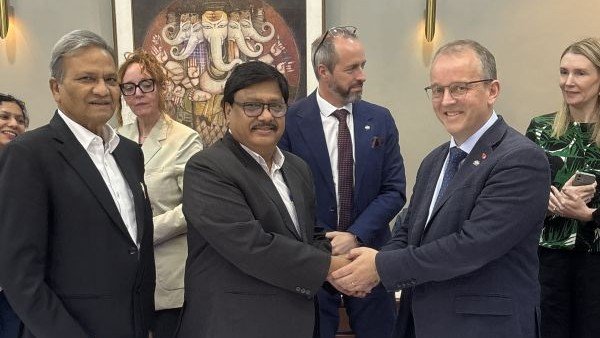 एनईपी 2020 को नई उड़ान, आईआईएचएमआर यूनिवर्सिटी और मैनचेस्टर यूनिवर्सिटी में हुआ एमओयू