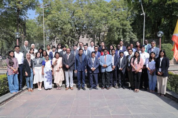 आईआईएचएमआर (IIHMR) यूनिवर्सिटी ने भारत सरकार के विदेश मंत्रालय द्वारा प्रायोजित \'स्वास्थ्य प्रणाली सुदृढ़ीकरण\' पर अंतरराष्ट्रीय प्रशिक्षण कार्यक्रम का आयोजन किया