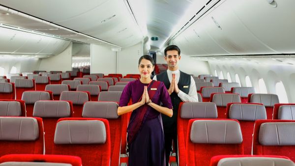 एअर इंडिया ने नए प्रीमियम केबिन वाले ब्रांड-न्यू B787-9 विमान के साथ मुंबई-लंदन हीथ्रो सेवाओं को बनाया और बेहतर