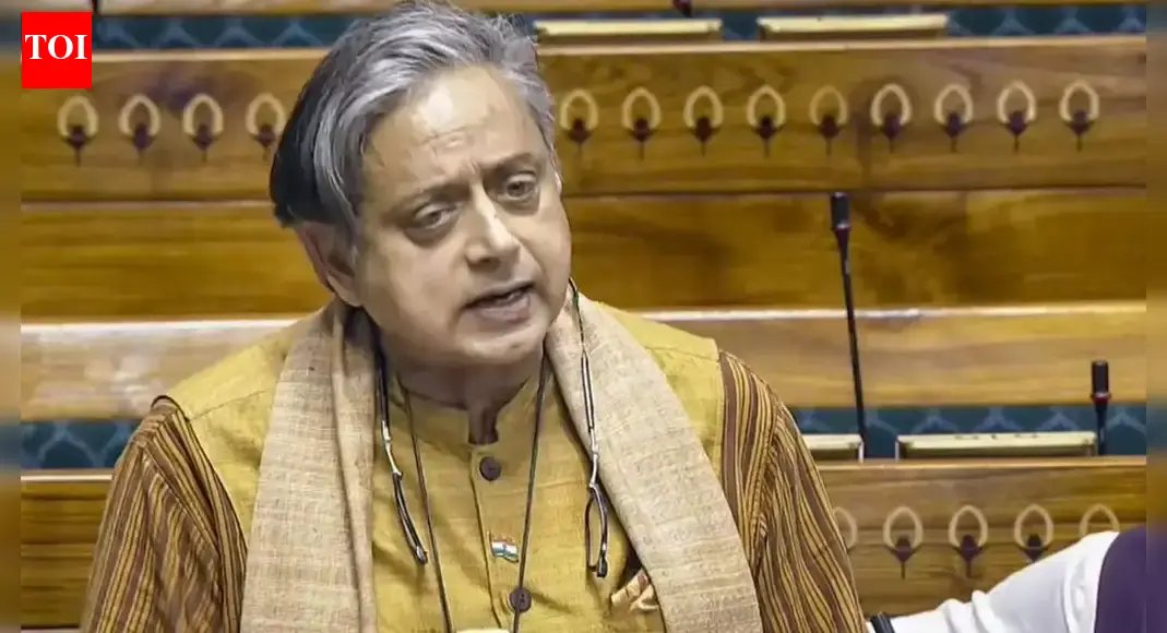 शशि थरूर ने वैवाहिक रेप को अपराध घोषित करने के लिए बिल पेश किया